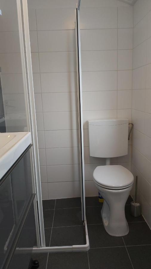 Ruim En Gezellig Chalet Voor 2 Personen Op De Veluwe Recreatiepark De Oude Driest Putten Exteriör bild