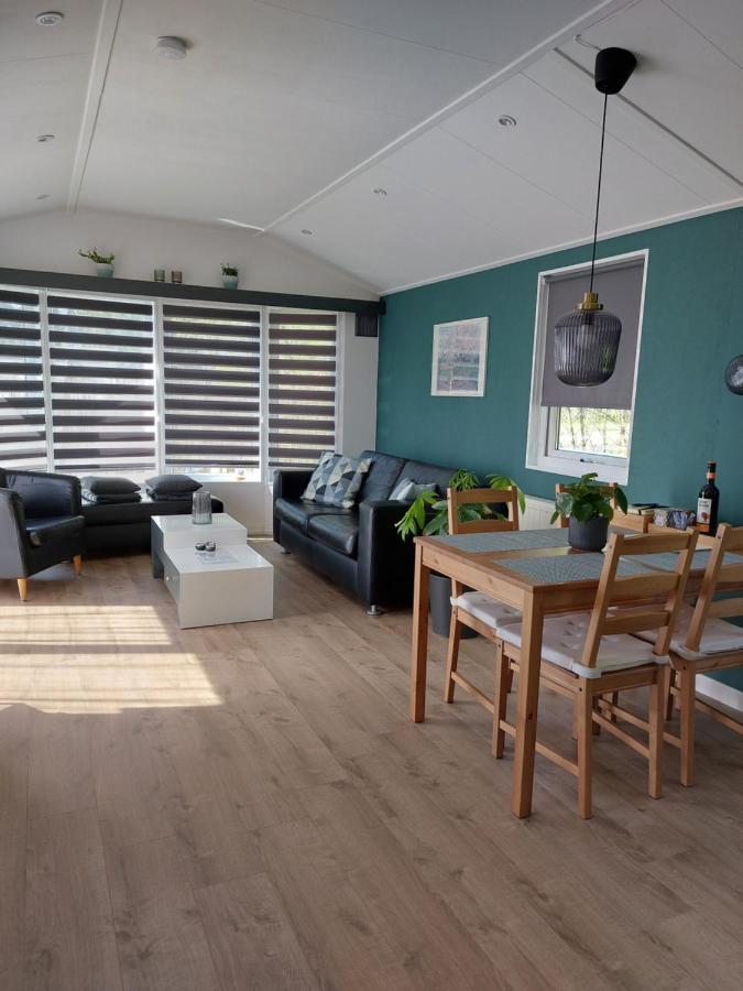Ruim En Gezellig Chalet Voor 2 Personen Op De Veluwe Recreatiepark De Oude Driest Putten Exteriör bild