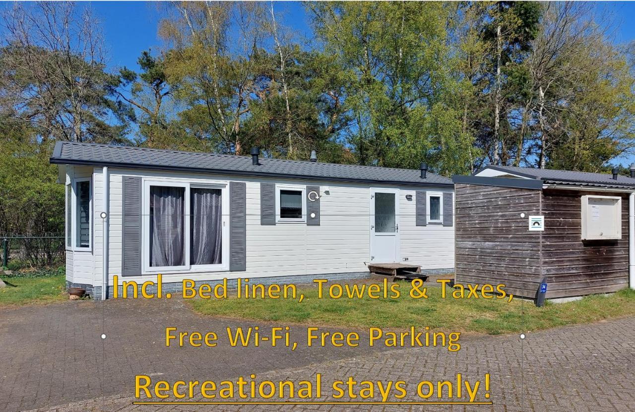 Ruim En Gezellig Chalet Voor 2 Personen Op De Veluwe Recreatiepark De Oude Driest Putten Exteriör bild